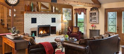 Cedar Crest Lodge Lobby