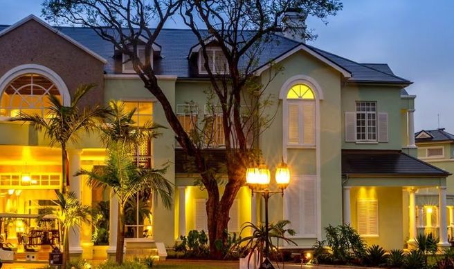 Hemingways Nairobi Exterior