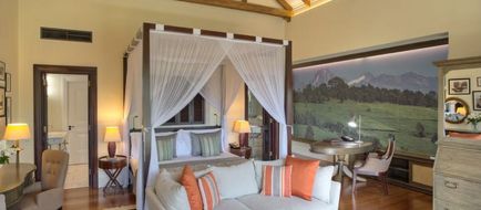 Hemingways Nairobi Room