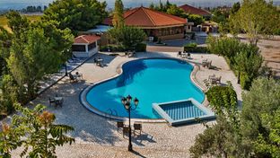 Acharnis Kavallari Hotel Suites