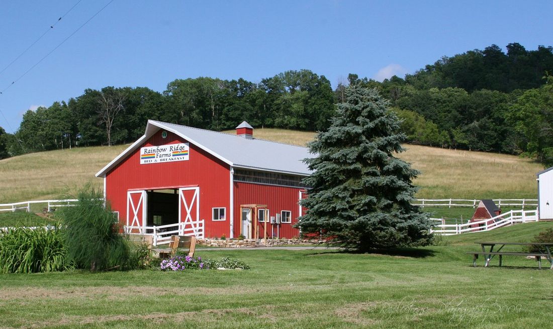 Rainbow Ridge Farms Bed & Breakfast Exterior