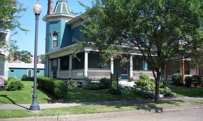 Bayberry House Bed & Breakfast Exterior