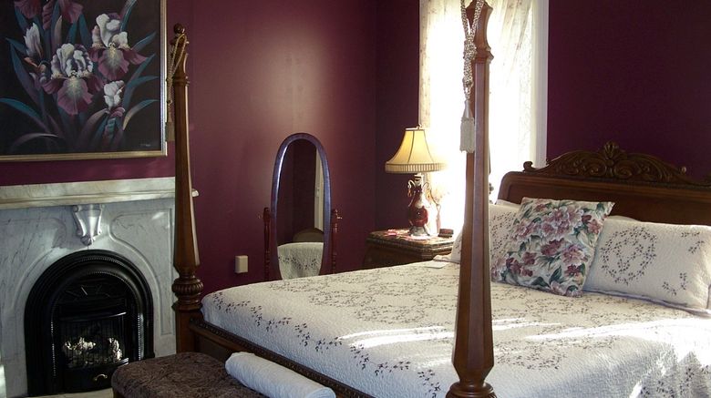 <b>Bayberry House Bed & Breakfast Suite</b>