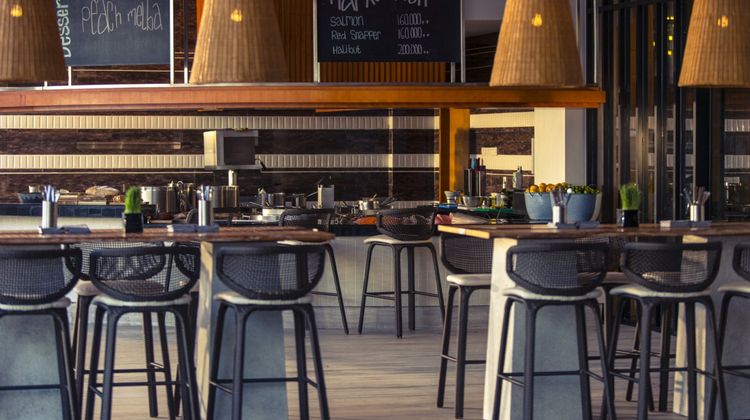 The Stones Hotel-Legian Bali, Autograph Restaurant