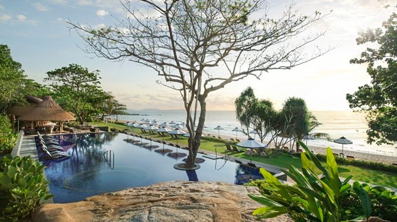 <b>Vana Belle, a Luxury Collection Resort Pool</b> <b>Vana Belle, a Luxury Collection Resort Pool</b>