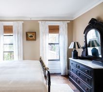 1871 House Room