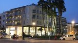 Onyx Apartments Exterior
