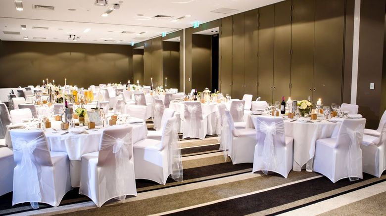 <b>Fraser Suites Perth Banquet</b> <b>Fraser Suites Perth Banquet</b>