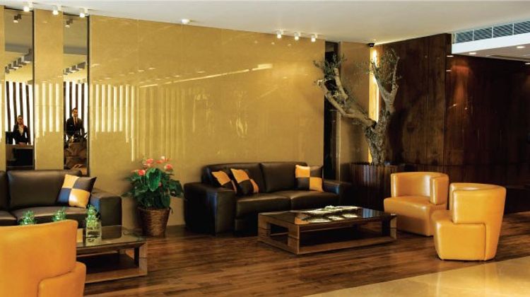 Lancaster Suites Raouche Lobby
