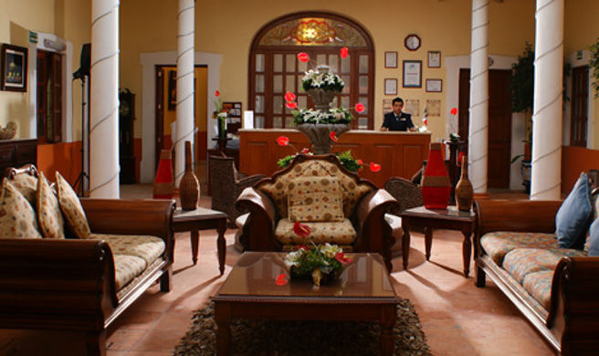 Dos Patios-Curamoria Collection Lobby