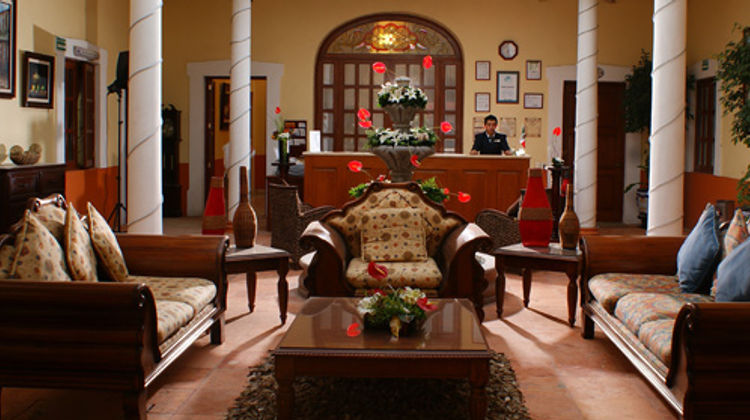 Dos Patios-Curamoria Collection Lobby