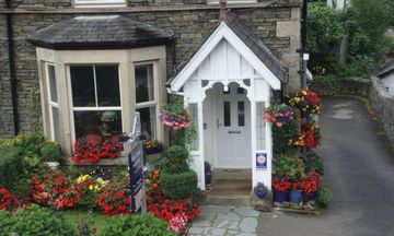 May Cottage Bed & Breakfast