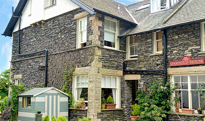 Oakfold House Exterior