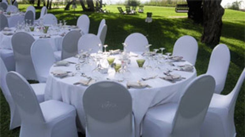<b>Royal Livingstone Hotel by Anantara Banquet</b> <b>Royal Livingstone Hotel by Anantara Banquet</b>
