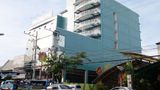 Crowne Garden Hotel Exterior