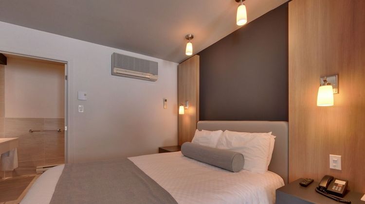 Hotel Marineau La Tuque Room