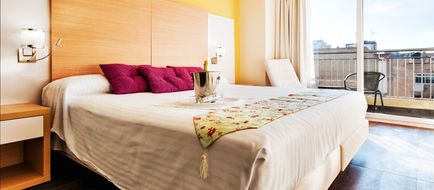 Hotel Fontana Plaza Room