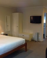Pacific Coast Motor Lodge