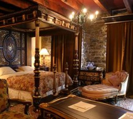 Pierre du Calvet Hotel Room