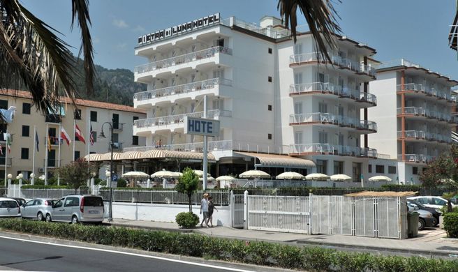 Hotel Pietra Di Luna Exterior