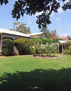 Adamsons Riverside Accommodation