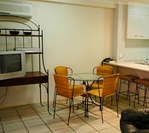 Spring Hill Gardens Apartments Suite
