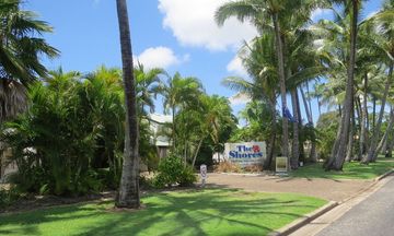 The Shores Holiday Apartments