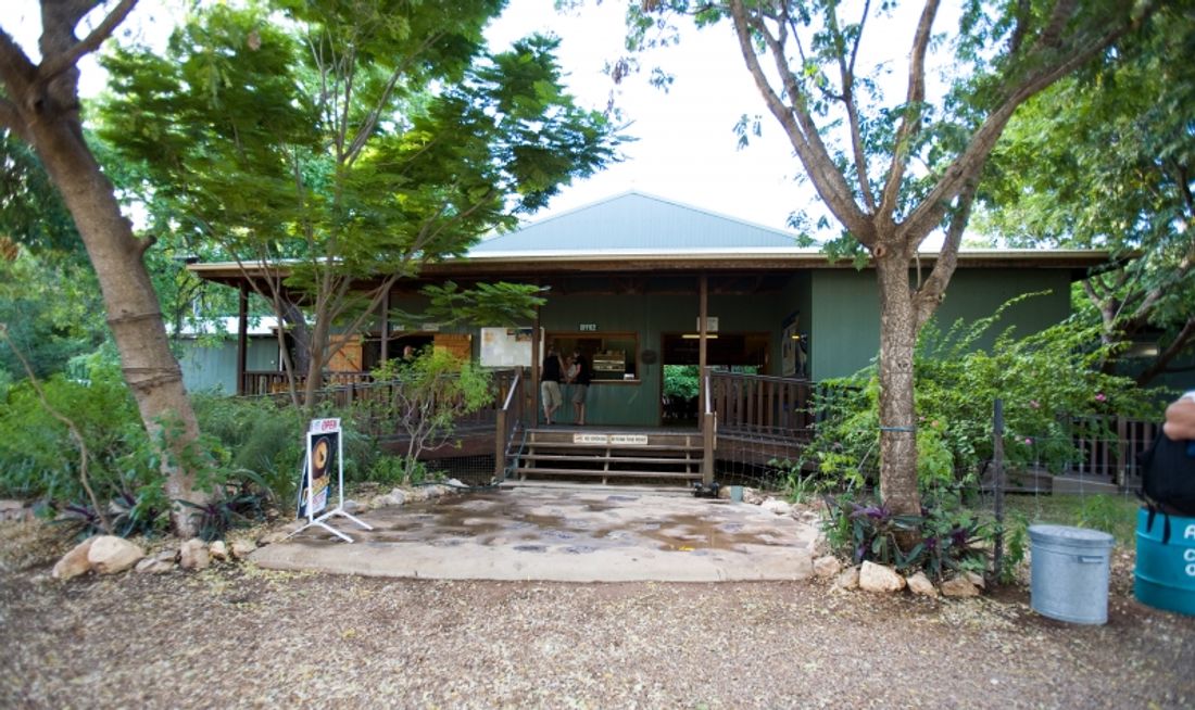 Adels Grove Camping Park Hotel Exterior