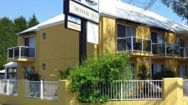 <b>Admiral Nelson Motor Inn Exterior</b>