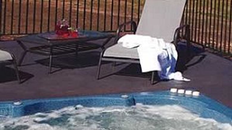 <b>Hut on the Hill B&B Pool</b>