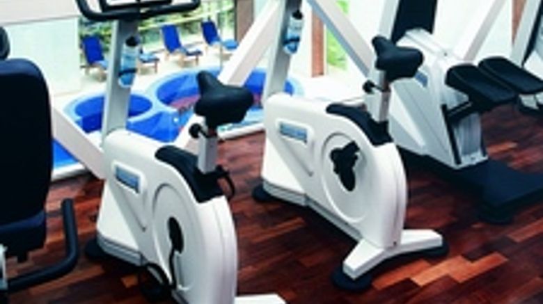 <b>TH Tirrenia Green Park Resort Health</b> <b>TH Tirrenia Green Park Resort Health</b>