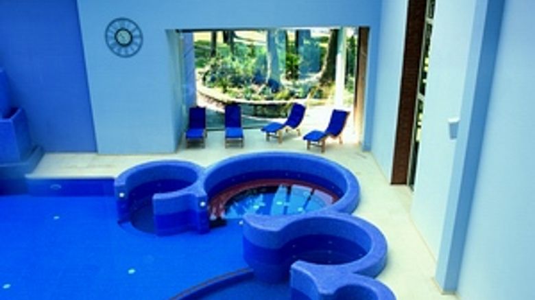 <b>TH Tirrenia Green Park Resort Spa</b> <b>TH Tirrenia Green Park Resort Spa</b>