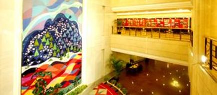 Pine City Hotel Lobby