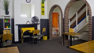 Adelaide Travellers Inn