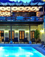 Ada Hotel