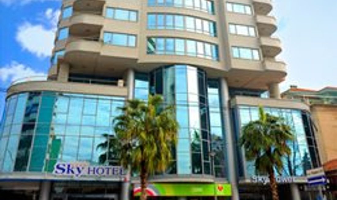 Sky Hotel Exterior