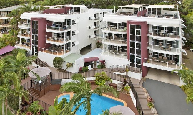 Bali Hai Apartments Noosa Exterior