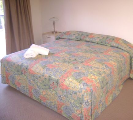 Como Noosa Luxury Riverside Apartments Room