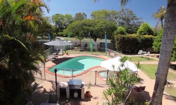 Noosa River Retreat