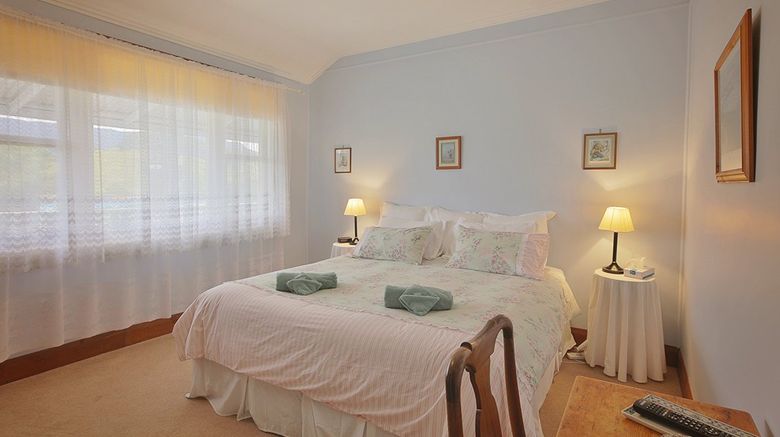 <b>Mole Creek Guest House Room</b>