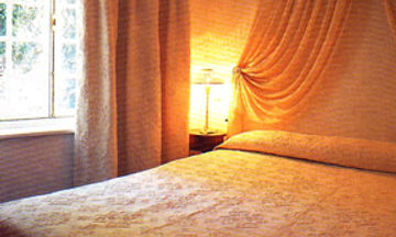 Lawrence's Hotel