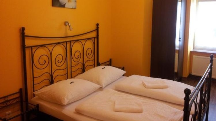 Do Step Inn Room