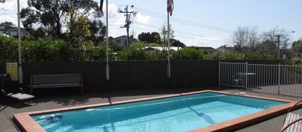 Aristotles North Shore Motel Pool