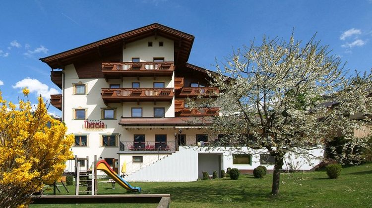 Theresia Hotel Exterior