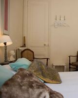 A Room In Paris