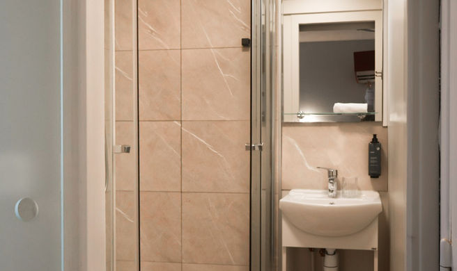Rinascitel Larmor Plage Room