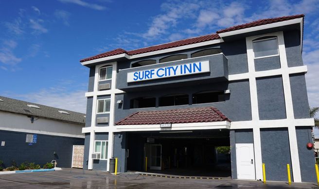 Surf City Inn Exterior