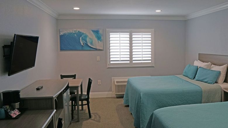 <b>Surf City Inn Room</b>