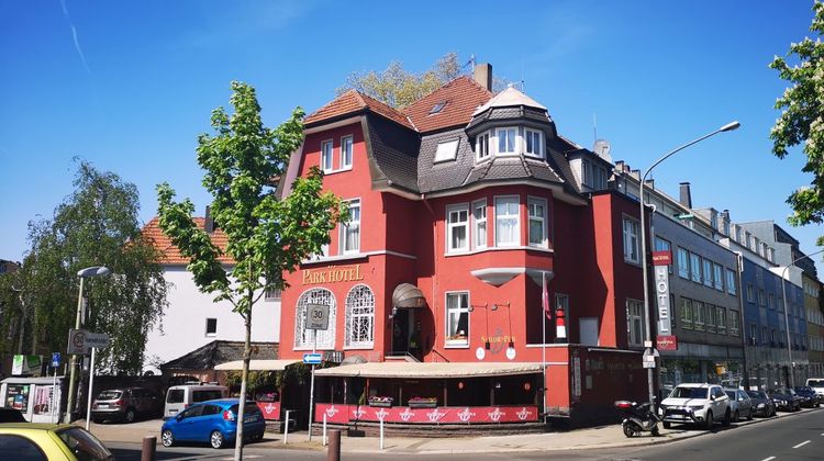 Parkhotel Exterior