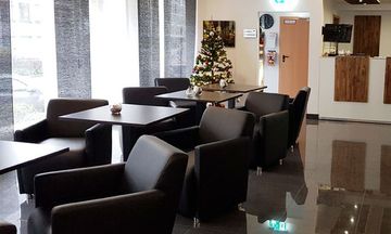 Central Hotel